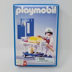 NIP Vintage Playmobil 3979 Pediatrician Nurse Midwife Baby Hospital Nursery Bed